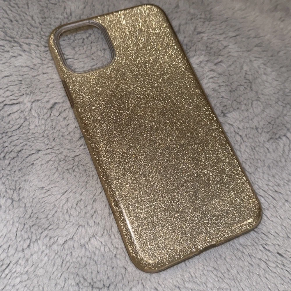 GUC Gold Glitter Cell Phone Case for iPhone 11 Pro Max Good Used Condition